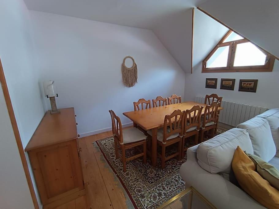 Balaitus Petfriendly - Arafita Apartamentos Sallent de Gállego Eksteriør billede