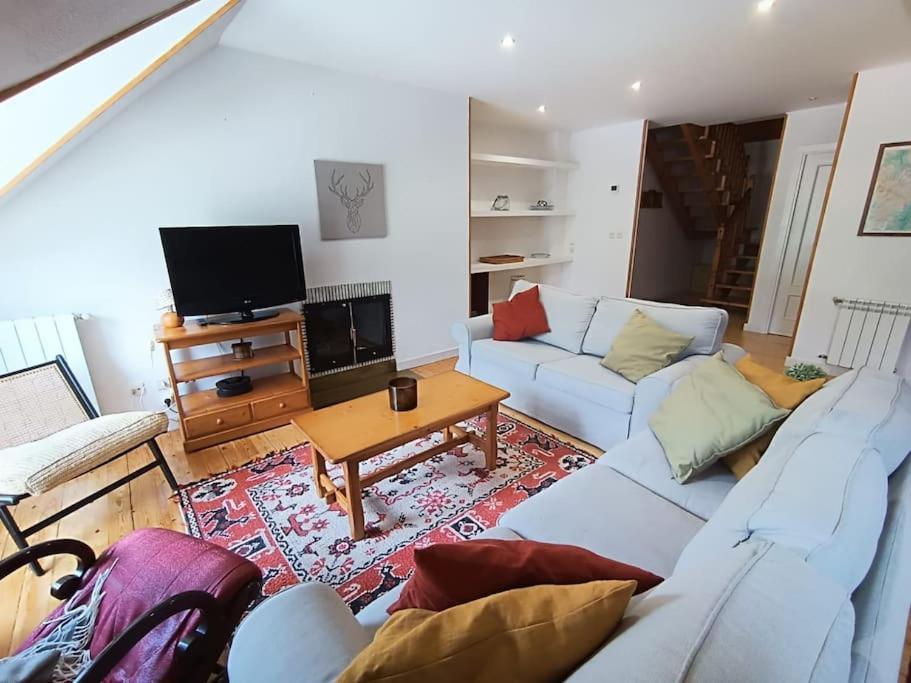 Balaitus Petfriendly - Arafita Apartamentos Sallent de Gállego Eksteriør billede