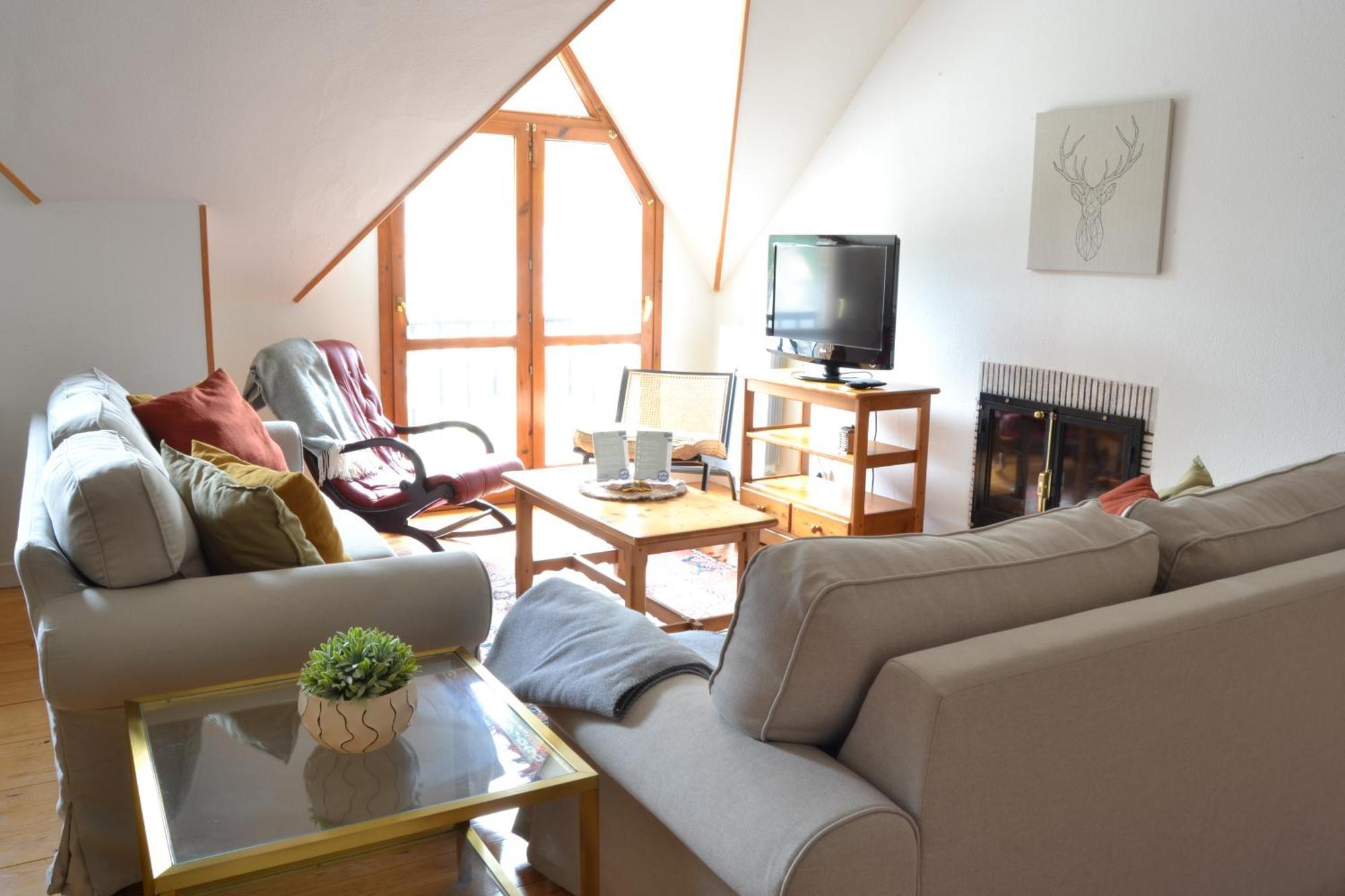 Balaitus Petfriendly - Arafita Apartamentos Sallent de Gállego Eksteriør billede